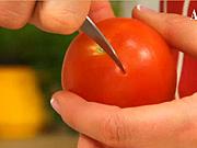 Lúpanie paradajok  -  ako ošúpať paradajky / rajčiny 