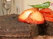 Čokoládový koláč - recept na koláč s čokoládou a jahodami