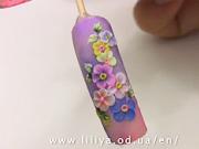 Gelové nechty - fialové kvety
