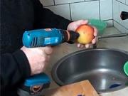 Rýchlolúpač jablk - Ako s vrtačkou olúpať jablko
