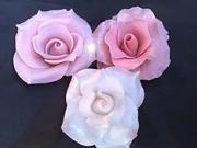 Ruže z marcipánu - ako vyrobiť ruže  z marcipánu bez pomoci formičiek