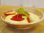 Sladká polenta s jahodami a javorovým sirupom - recept