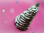 Vianočný stromček z papierových ruličiek 